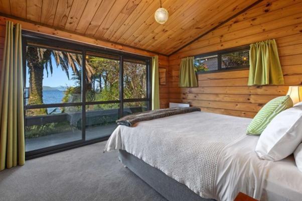 Lake Haven - On The Lakefront Hamurana Exterior photo